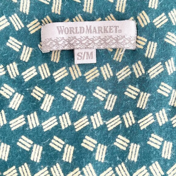 World Market Embroidered V-Neck Round Hem Colorful Green Tunic Tank Size S/M - Picture 7 of 7